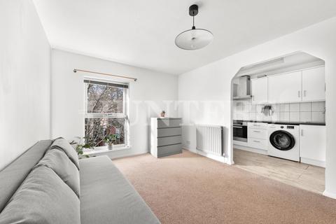 undefined, Portland Road, N15