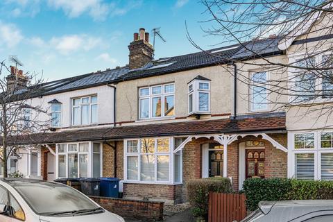 2 bedroom flat for sale, Convent Gardens, Ealing, W5