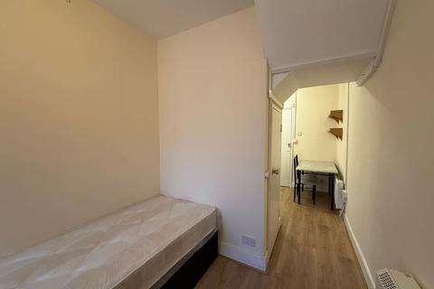 undefined, Lancaster Road, Barnet EN4