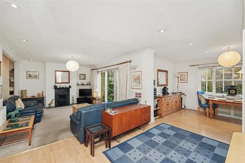 2 bedroom bungalow for sale, The Grove, Enfield