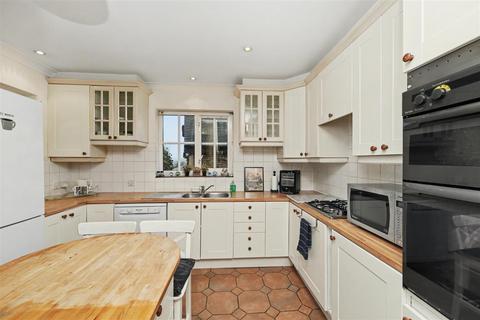 2 bedroom bungalow for sale, The Grove, Enfield