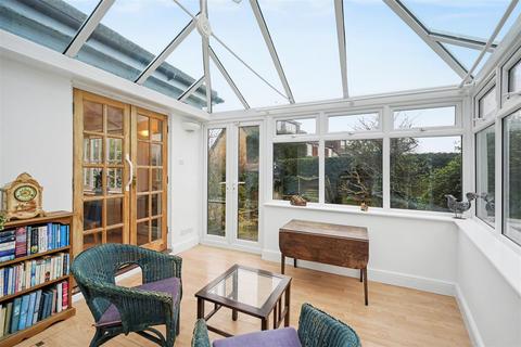 2 bedroom bungalow for sale, The Grove, Enfield