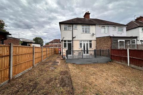 4 bedroom semi-detached house to rent, Dellfield Crescent, Uxbridge,