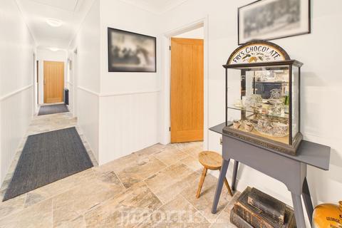 undefined, Maesgwyn Road, Fishguard, SA65