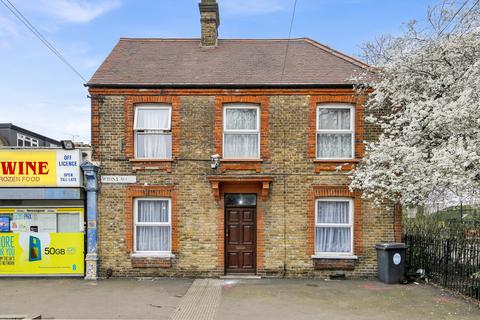 undefined, Winns Avenue, London E17
