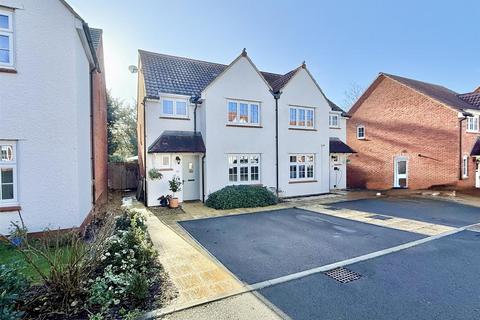 3 bedroom semi-detached house for sale, Duxbury Close, Stonehouse GL10