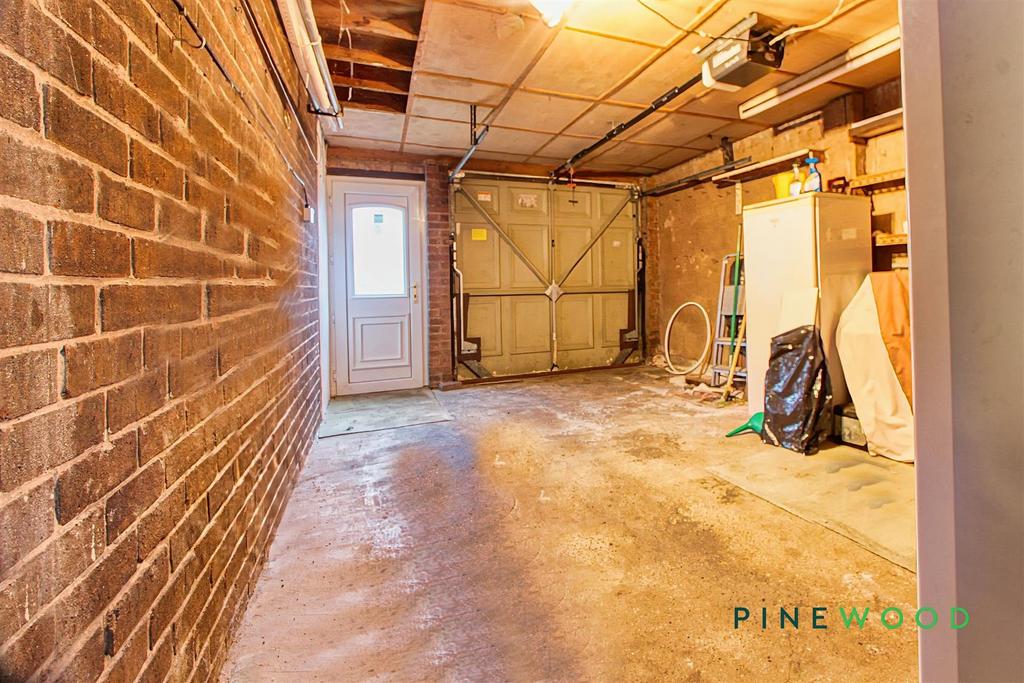 Single garage