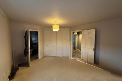 undefined, Primrose Close