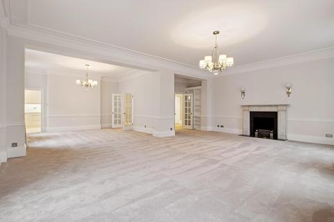 undefined, Lowndes Square, London, SW1X