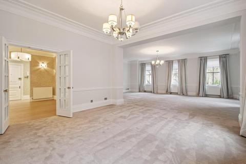 undefined, Lowndes Square, London, SW1X