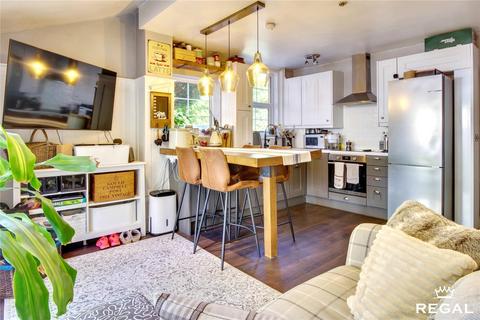2 bedroom apartment for sale, Westerham Road, Westbourne, Bournemouth, BH4