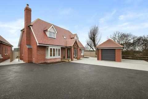 undefined, Frinton Road, Thorpe-le-Soken, Clacton-on-Sea, CO16