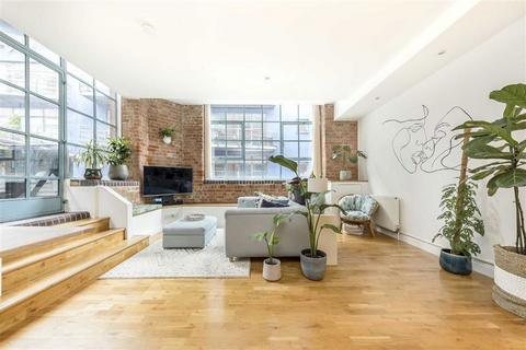 undefined, Boss Street, London SE1