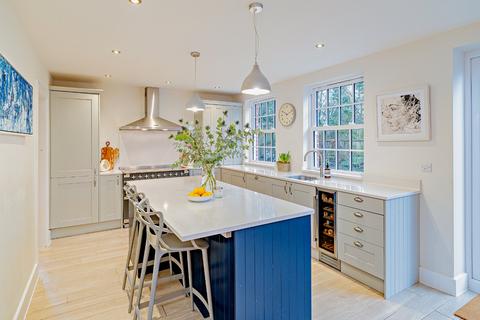 4 bedroom detached house for sale, Berkeley Fields, The Mount, Shrewsbury, Shropshire