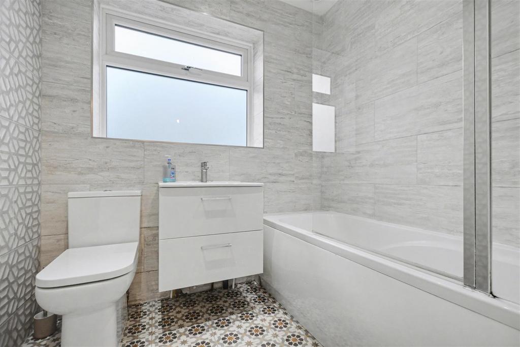 Bathroom.jpeg