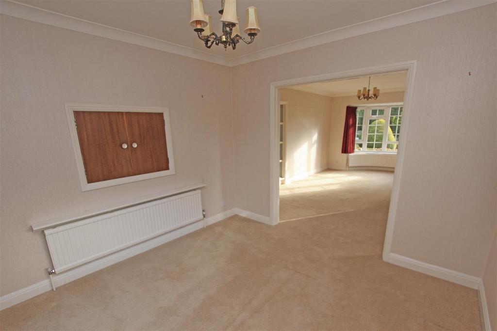 LIVING DINING ROOM.jpg