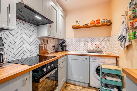 undefined, 69 Battlefield Avenue, Flat 2/2, Battlefield, Glasgow, G42 9HR