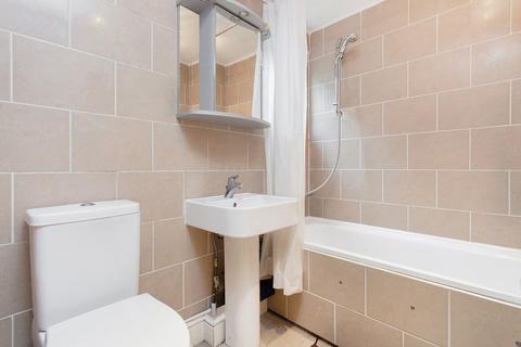 1 bedroom flat to rent, Marney Road, London, SW11