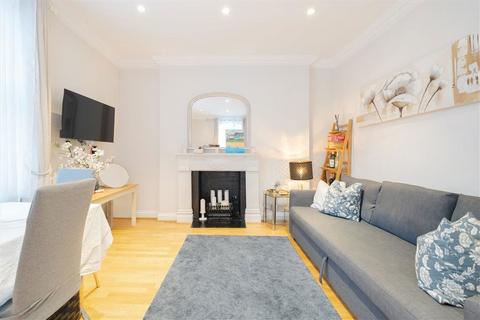 1 bedroom flat to rent, Walton Street, London SW3