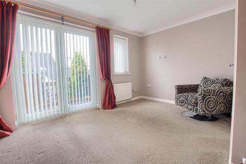 2 bedroom end of terrace house for sale, Thornaby Road, Thornaby
