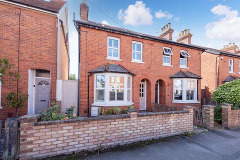 4 bedroom semi-detached house for sale, Spencers Road, Maidenhead SL6