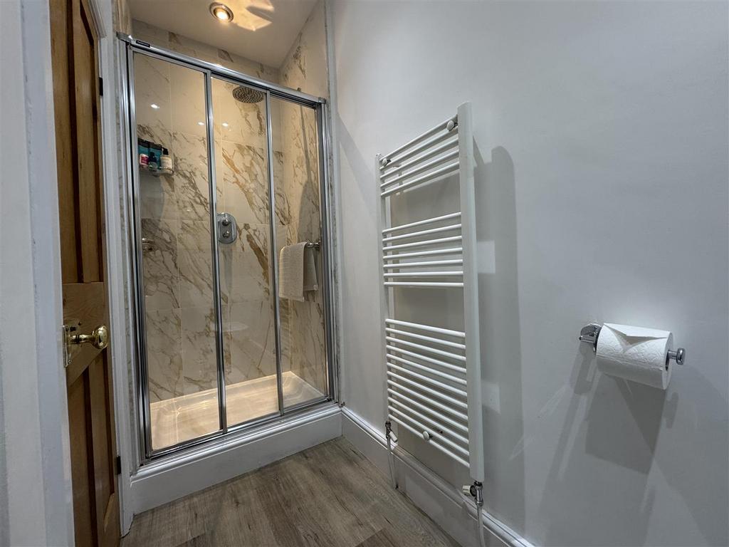 Shower.JPG