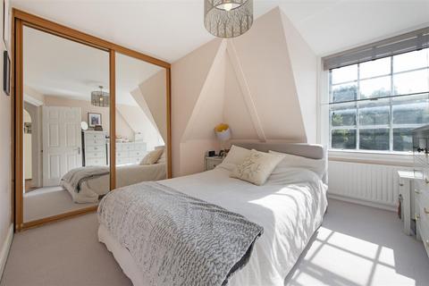 1 bedroom apartment for sale, Langland Gardens, Hampstead NW3