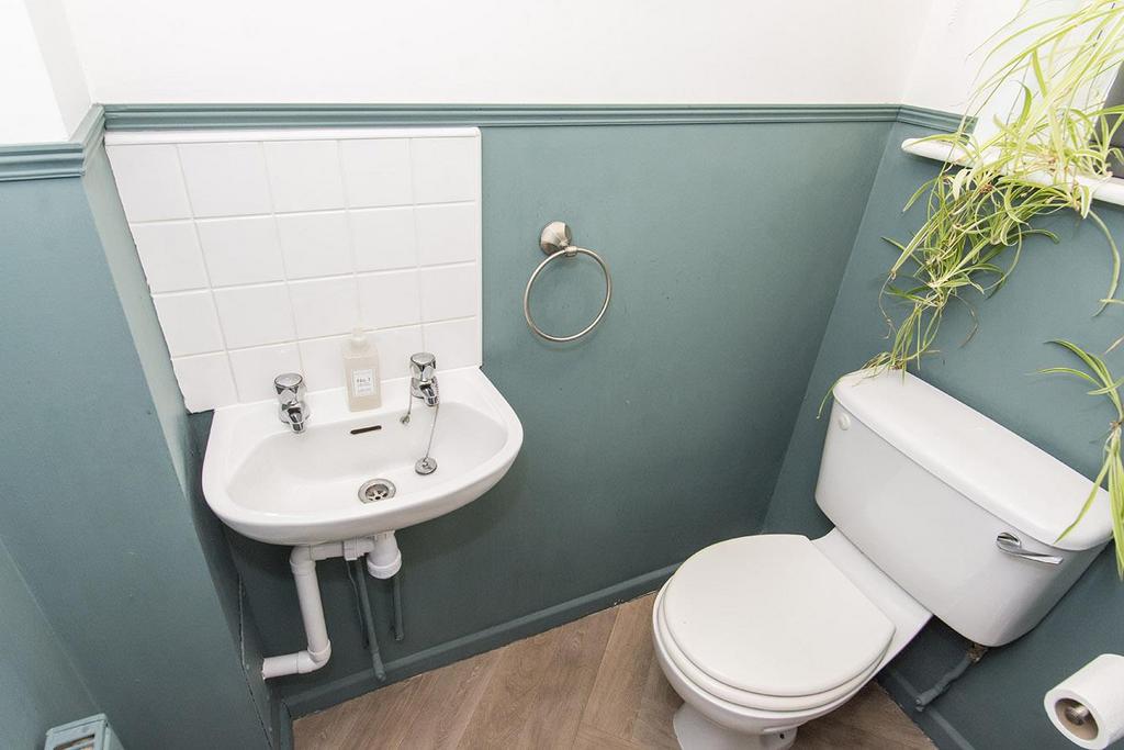 Ground Floor WC