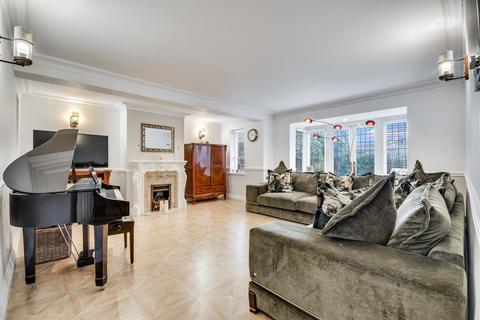 5 bedroom detached house for sale, High Street, Ingatestone, CM4