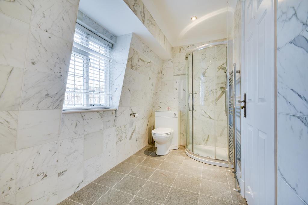 En Suite Two