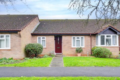 2 bedroom terraced bungalow for sale, Gardens Court, Nottingham NG2