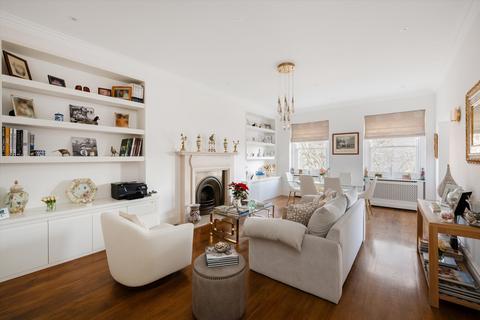 2 bedroom flat for sale, Lancaster Gate, Hyde Park, London, W2