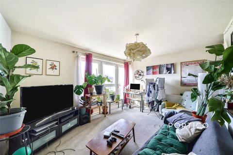 1 bedroom flat to rent, Eccleston House, London, SW2