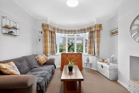 4 bedroom semi-detached house for sale, Hempland Avenue, York