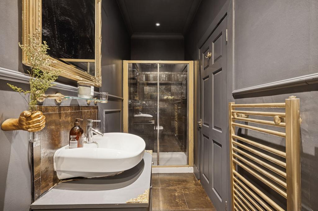 Principal En-Suite