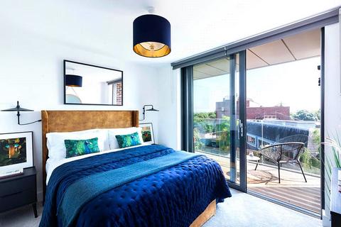 2 bedroom apartment to rent, Fairfield Avenue, Staines-upon-Thames, Surrey, TW18