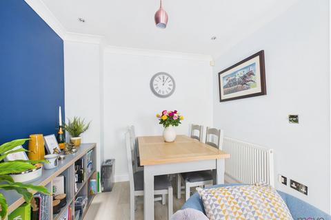 3 bedroom end of terrace house for sale, Clearwell Gardens, Cheltenham GL52