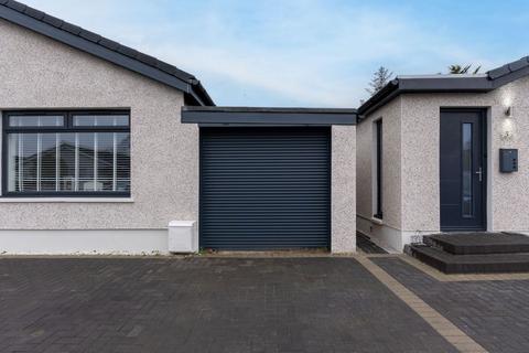 undefined, Rattray Gardens, Blackburn, EH47