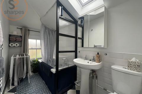 1 bedroom in a house share to rent, Room 1 Kingston Road, Merton, London, Greater London
