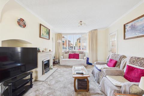undefined, Park Avenue, Longlevens, Gloucester