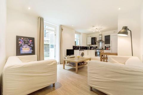 3 bedroom flat to rent, Clifton Mansions, SW9
