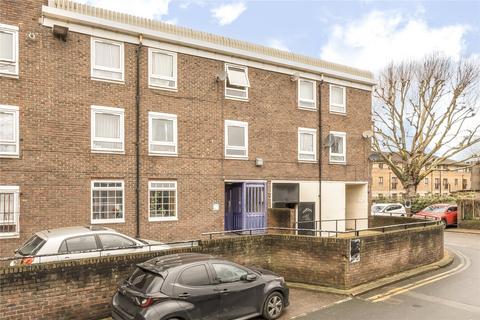 3 bedroom flat for sale, Brion Place, Zetland Street, Poplar, London, E14