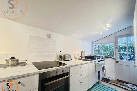 undefined, Kingston Road, Merton, London, Greater London