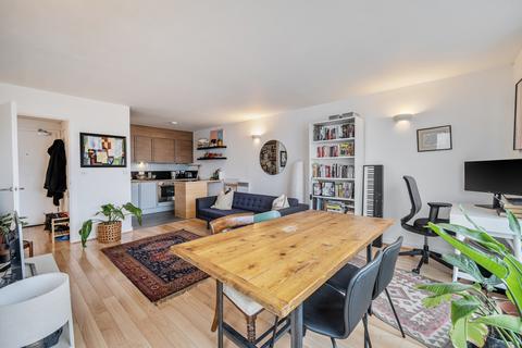 1 bedroom apartment for sale, Borland Road, London