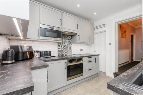 4 bedroom terraced house for sale, Livingstone Road, Gillingham ME7