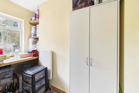 undefined, Bath Road, Stroud, Gloucestershire, GL5
