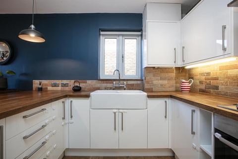 2 bedroom apartment for sale, Dewar Street, Peckham, SE15