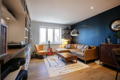 Dewar Street, Peckham, SE15