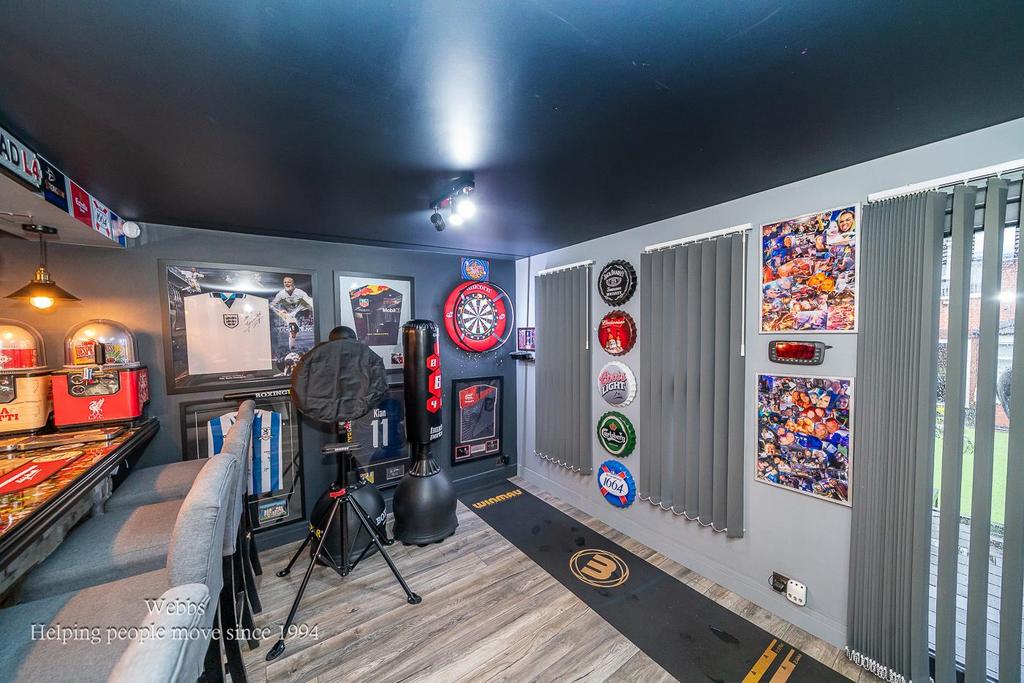 Webbs-33.JPG