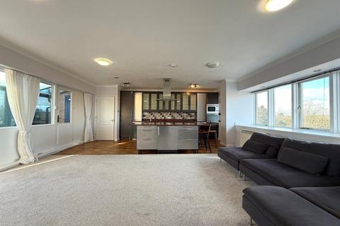 undefined, North Row, Central Milton Keynes